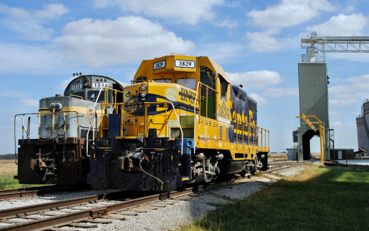 760461 (a): :2046x1281